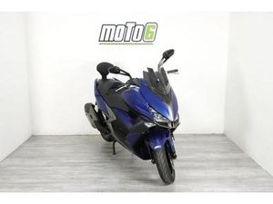② KYMCO XCITING S 400 AVEC DOSSIER