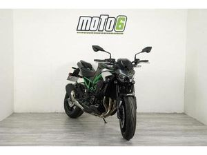 ② DÉMO COMPLÈTE DE LA KAWASAKI Z900