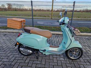 VESPA PRIMAVERA 50 PIC NIC