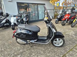 VESPA GTS 300 ABS/ASR*SCHECKHEFT GEPFLEGT*