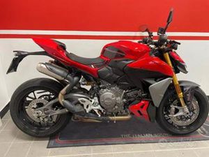 DUCATI STREETFIGHTER V2 S