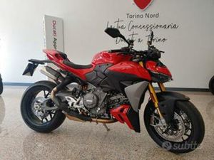 DUCATI STREETFIGHTER V2 S