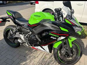 KAWASAKI NINJA 650