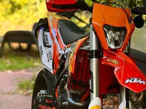 KTM 500 EXC 2016 SUPER MOTARD + ENDURO (CARBONE, TRACEUR GPS, PIÈCE ORIGINE)