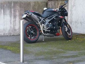 SPEED TRIPLE RS