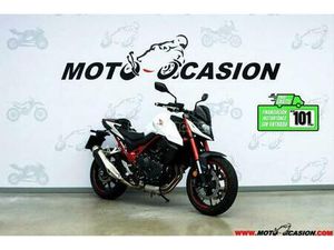 HONDA - CB 750 HORNET