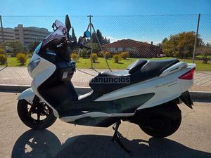 SUZUKI - BURGMAN 125