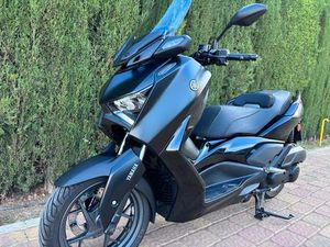 YAMAHA - XMAX 125 TECH MAX NUEVA!