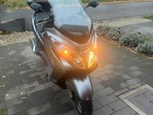 ② SUZUKI BURGMAN 400 CC TOP STAAT