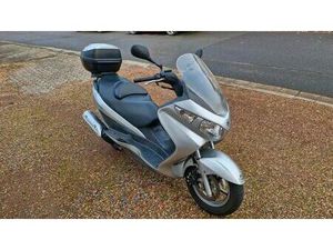 SUZUKI BURGMAN 200