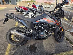 KTM ADVENTURE 390 ? 5'700 KM