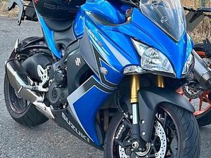SUZUKI GSX-S 1000 F