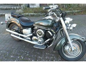 YAMAHA XVS 1100 CLASSIC