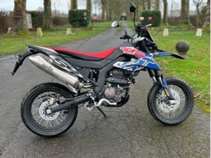 MOTO APRILIA SX 125