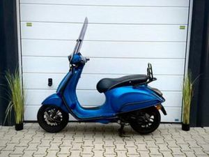 PIAGGIO VESPA SPRINT 50CC 2017 (MATT BLAUW, VALBEUGELS) — SCOOTERS | VESPA — MARKTPLAATS