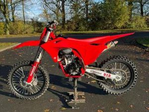 2024 GASGAS MC 250 NIEUWSTAAT — MOTOREN | KTM — MARKTPLAATS