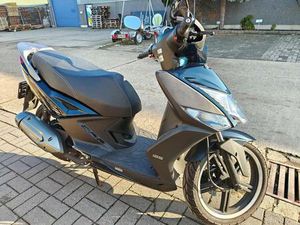② KYMCO AGILITY 16+ 125 CC