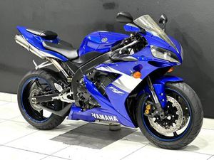 2012 YAMAHA YZF R1 FOR SALE