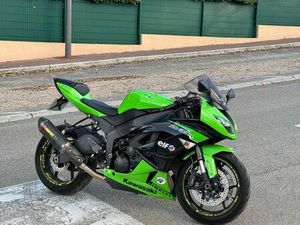 KAWASAKI ZX6R