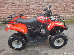 QUAD KYMCO MXU 300 AVEC ATTELAGE