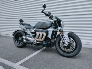 TRIUMPH ROCKET 3 R 2022 2500 CM3 | MOTO ROUTIÈRE | 8 043 KM | GRIS | 18230 ST DOULCHARD