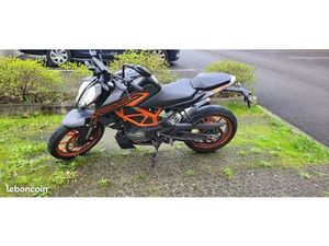 KTM DUKE 125 2023 - 7060 KM NÉGOCIABLE