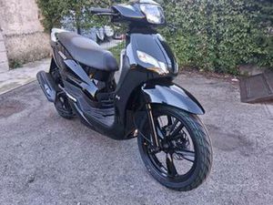 PEUGEOT KISBEE 125-SCOOTER-NERO