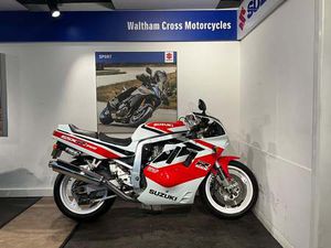 USED SUZUKI GSX-R750 750 FOR SALE IN WALTHAM CROSS