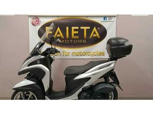 VENDO YAMAHA TRICITY 125 (2014 - 17) USATA A ROMA (CODICE 9883418) - MOTO.IT