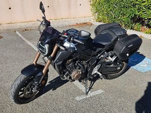 HONDA CB650R 2023 – GRIS MAT