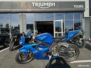 TRIUMPH DAYTONA 675