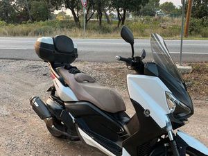 X MAX 400 SIÈGE CUSTOM