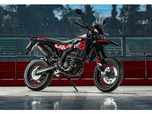 APRILIA SX 125 E5+ 2025 BLACK WEEK - BEGRENZTE STÜCKZ.