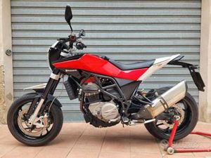 HUSQVARNA NUDA 900 R - 2013