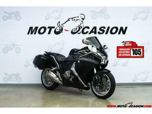 HONDA - VFR 1200 F DCT