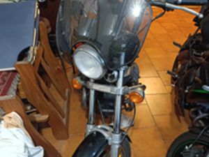 MOTO GUZZI NEVADA 750