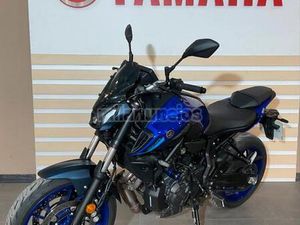YAMAHA - MT-07