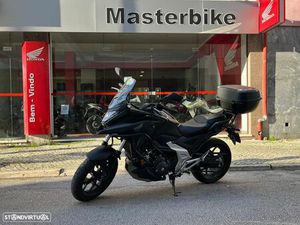 HONDA NC750X - APENAS 6.200 KMS !! - DESDE 114 EUR / MÊS !!