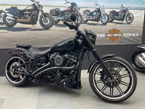HARLEY DAVIDSON SOFTAIL BREAKOUT M8 CUSTOMBIKE FXBR