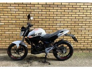 KEEWAY RKS 125 BENZYNA
