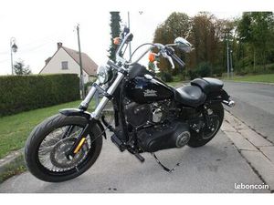 HARLEY DAVIDSON DYNA STREET BOB 1690