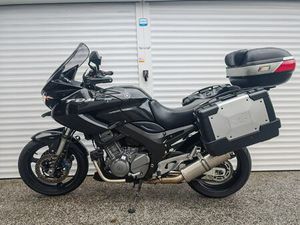 YAMAHA TDM 900 900 CM3, 2004 GOD.