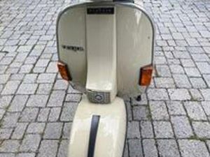 VESPA PX200E