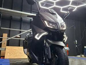 ② YAMAHA TMAX 2015 21K KILOMETRES