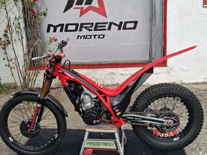 VENDO GASGAS TXT 300 GP (2024 - 25) USATA A SUSA (CODICE 9882852) - MOTO.IT