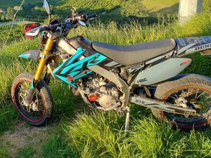 VENDO HM CRM 125 DERAPAGE RR 2T (2011 - 13) USATA A MANGO (CODICE 9882417) - MOTO.IT