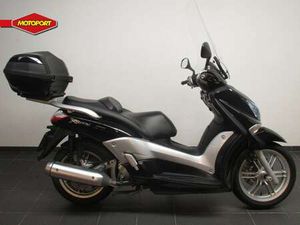 YAMAHA X-CITY 250 ZWART