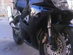 HONDA CBR 900 - 2001