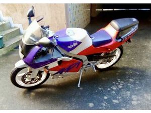 APRILIA AF1 FUTURA 50CM3 - CAIXA 6 VELOCIDADES - 1992 MAFAMUDE E VILAR DO PARAÍSO