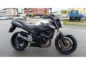 VENDO SUZUKI GSR 600 (2006 - 11) USATA A CONEGLIANO (CODICE 9883519) - MOTO.IT